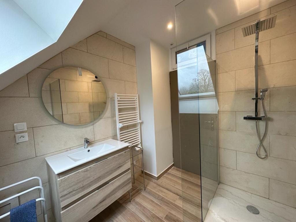 Spacious Flat Close To The Railway Station Troyes Room photo